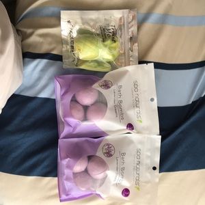 Bath bombs